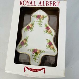 Royal Albert Old Country Roses Christmas Tree Shaped Plate/Candy Dish 7x5" Very